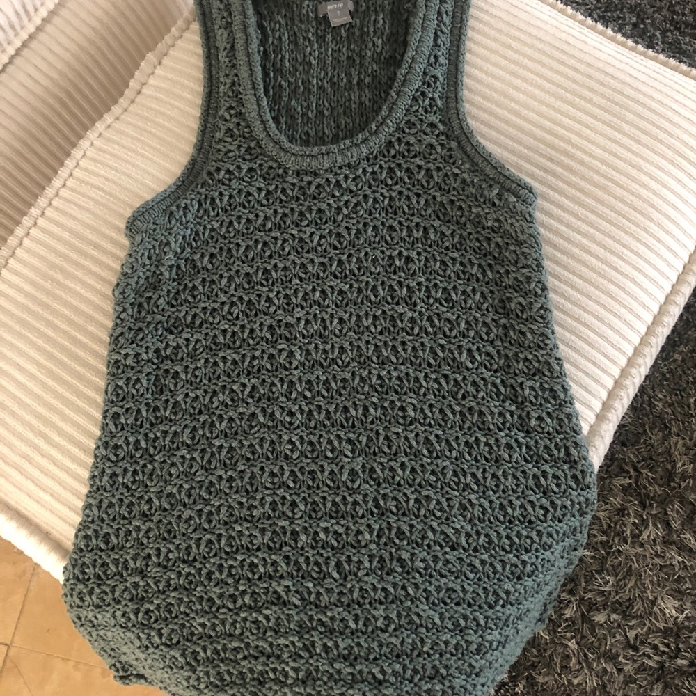 Aerie tank top sweater